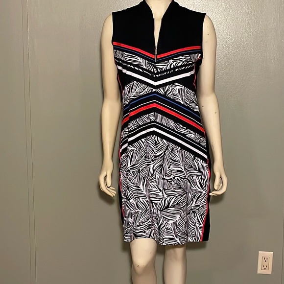 Tail active wear , golf/tennis dress, size large, preowned,like new condition. - Picture 1 of 15